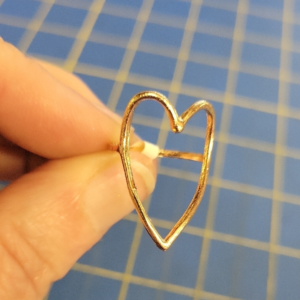 Gold Tone Hollow Heart Ring